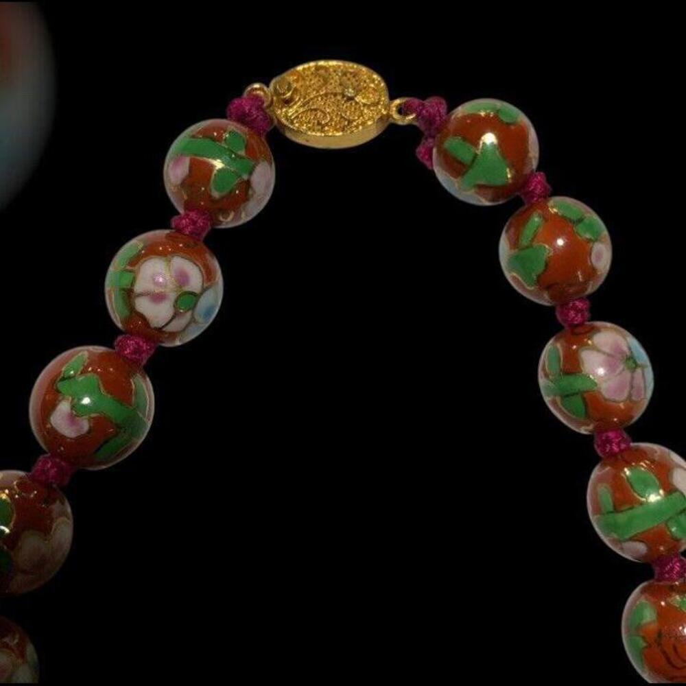 CHINESE EXPORT CLOISONNÉ ANTIQUE NECKLACE LARGE BEADS FLORAL DESIGN RED ENAMEL - Picture 6 of 12